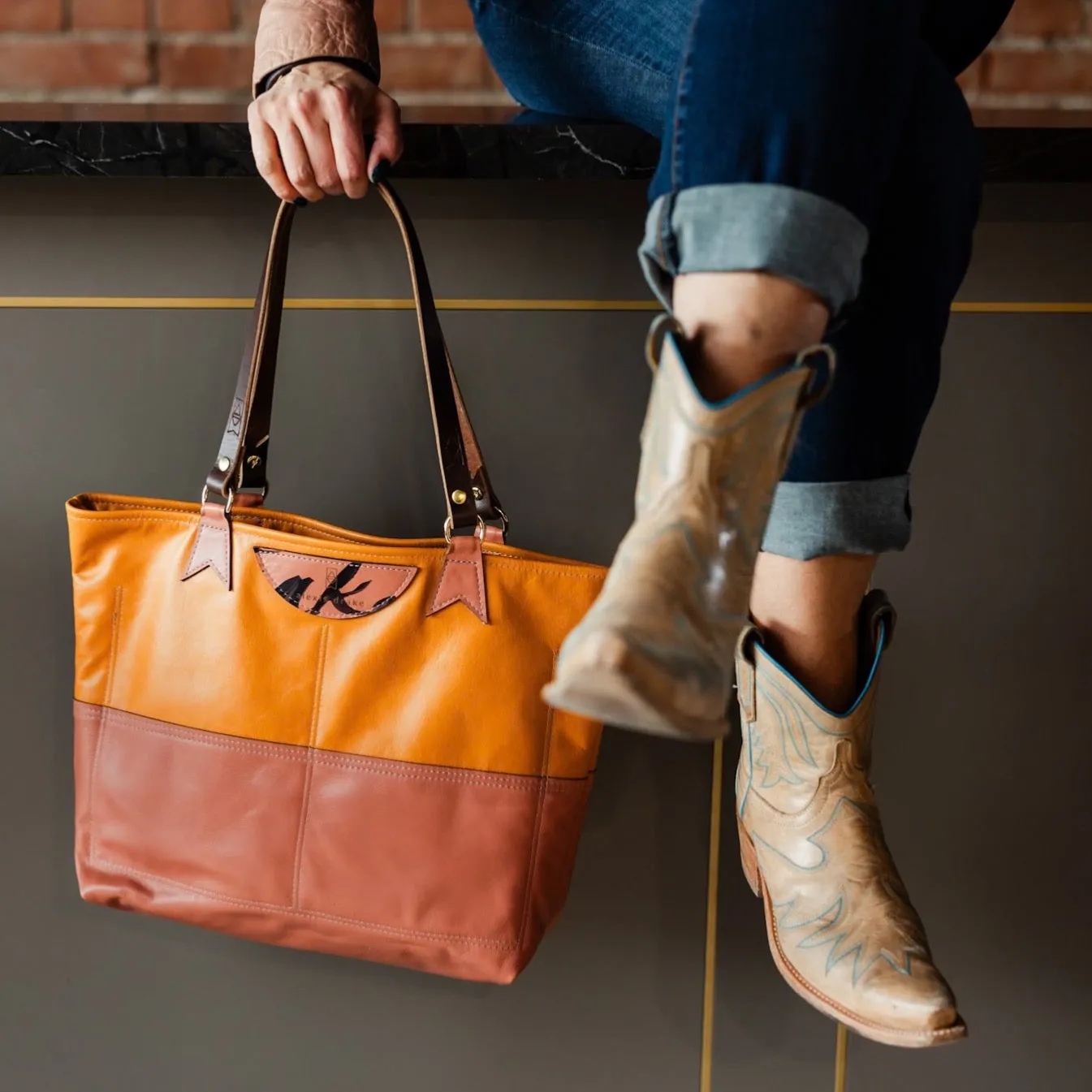 Anniversary Collection | 9 to 5 Shoulder Tote | Sundance   Prairie Rose