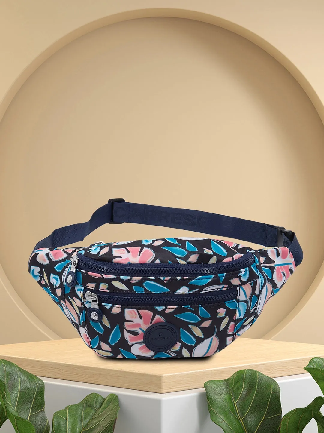 Caprese Celia Fanny Pack Medium (E) Black