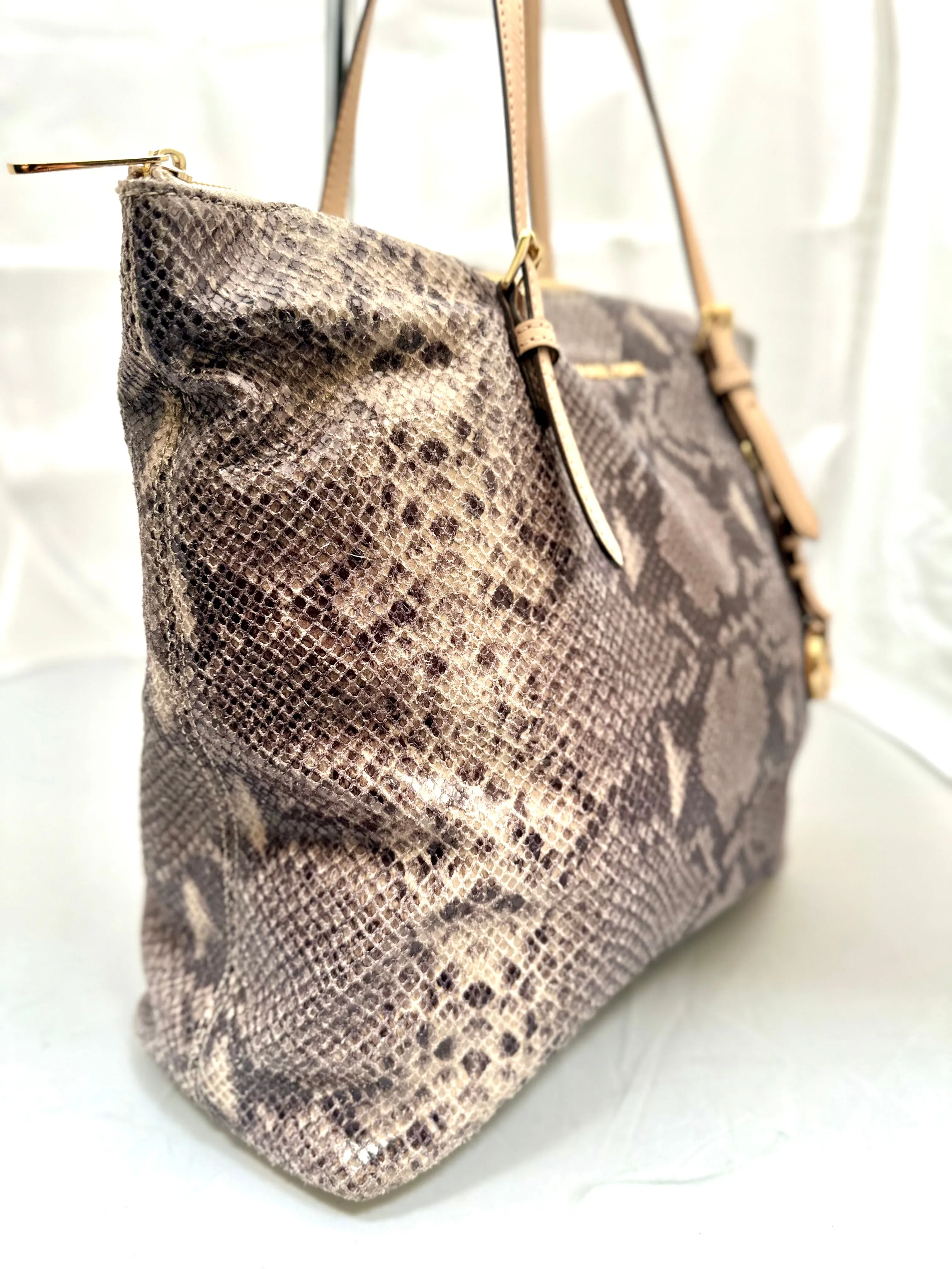 Michael Kors Beige/Black Snakeskin Effect Leather Jet Set Tote (preowned)