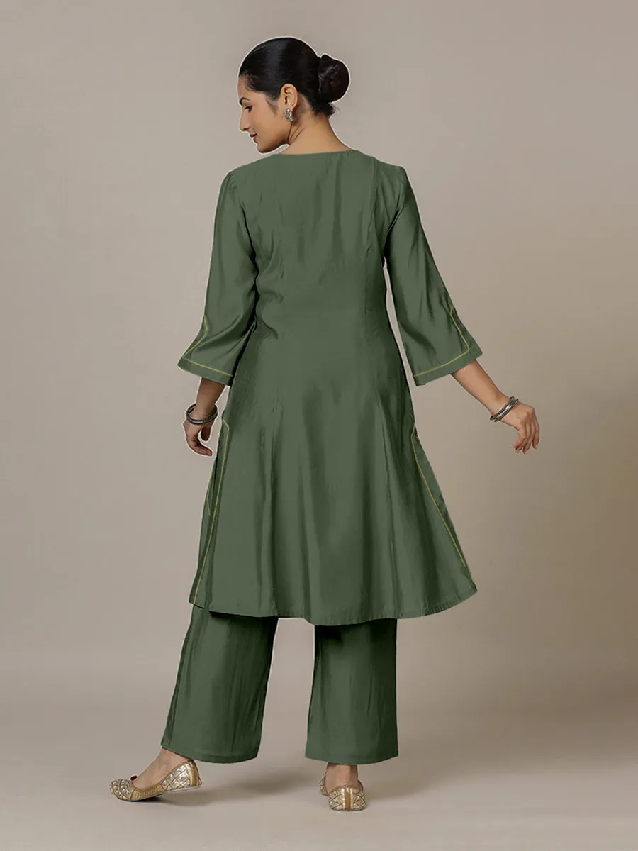 Nimrat x Rozaana | A Line Kurta in Pine Green with Thread Work | Coords or Only Kurta