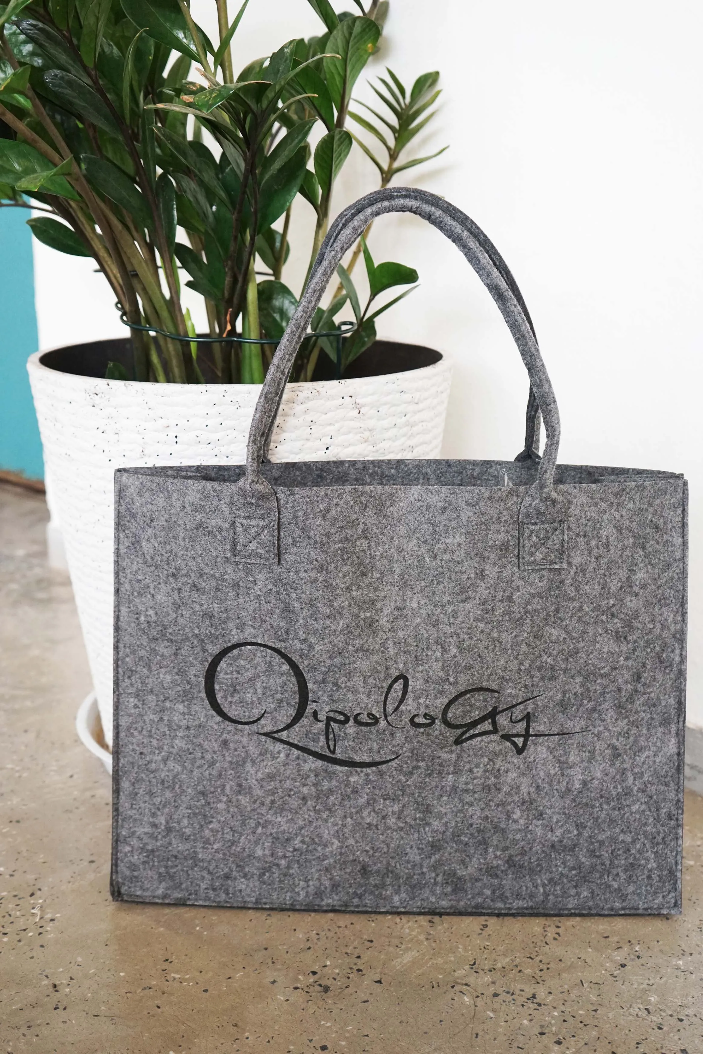 Qipology Felt Tote Bag