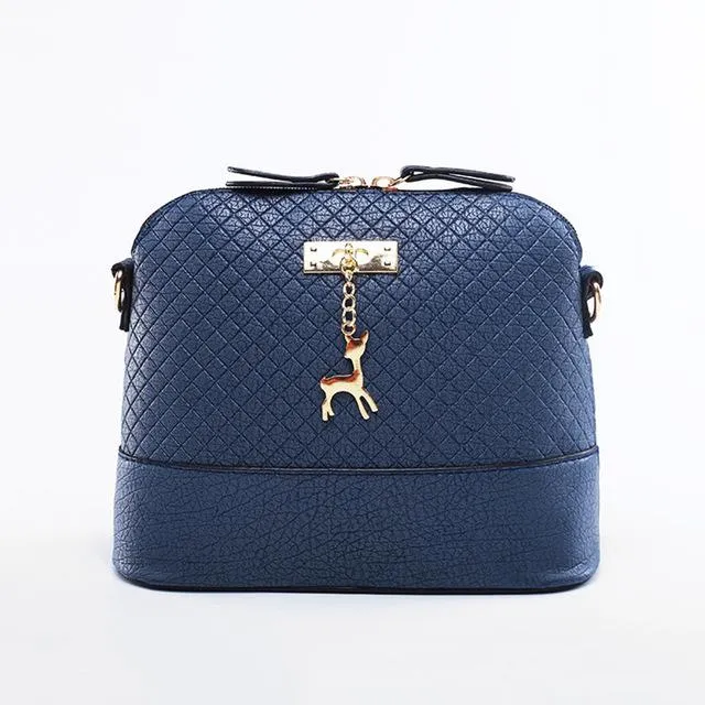 Yogodlns New female bag quality pu leather soft face women bag wild shoulder messenger bag Quilted shell bag pendant cute deer